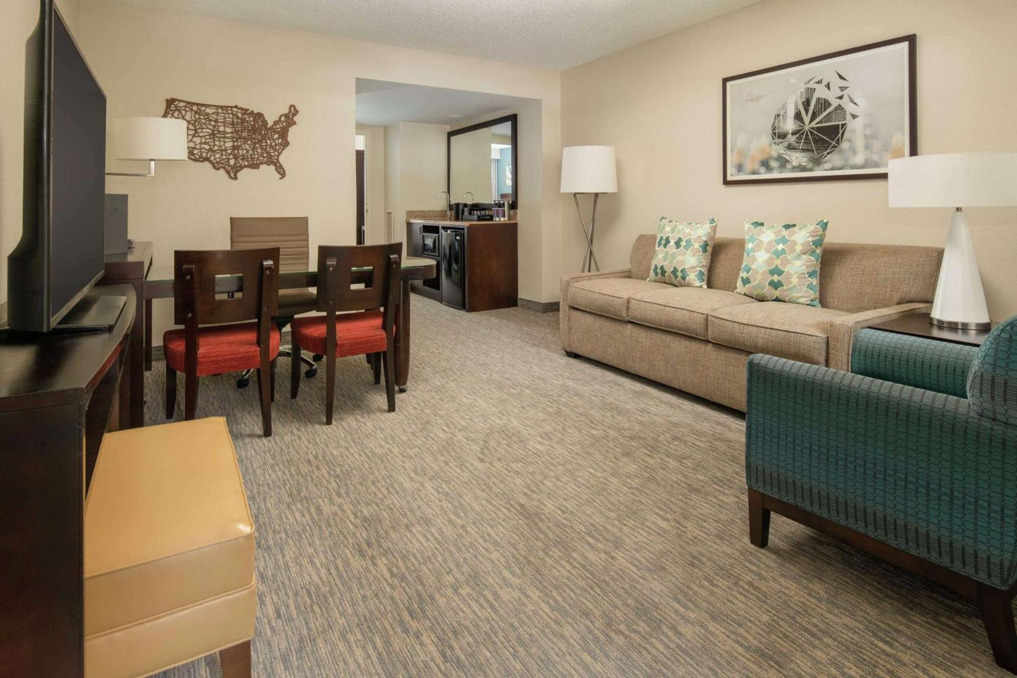 Embassy Suites By Hilton Seattle - Tacoma International Airport Tukwila Zewnętrze zdjęcie